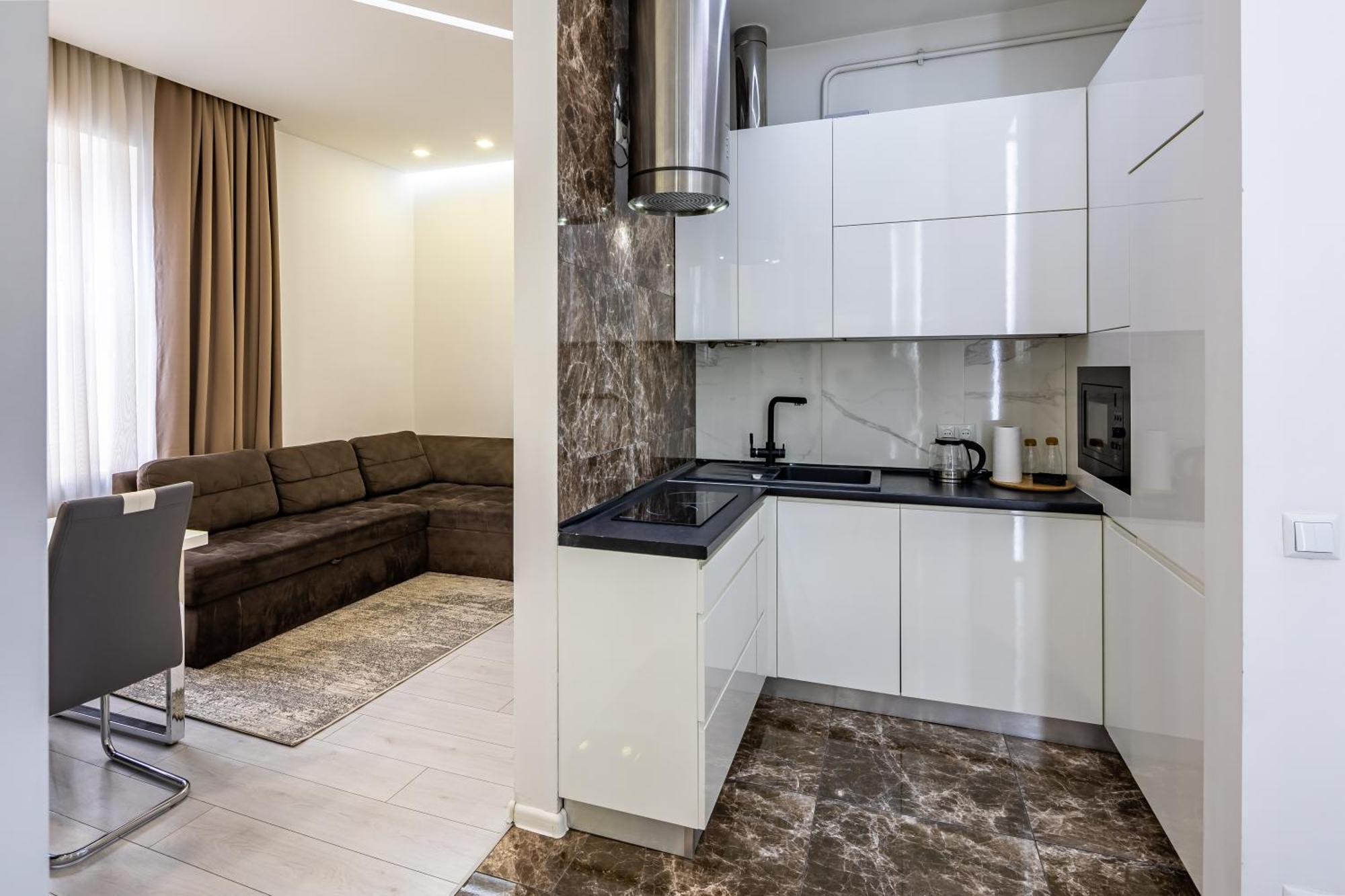 Apartament Avangard Mentsynskoho 3 *